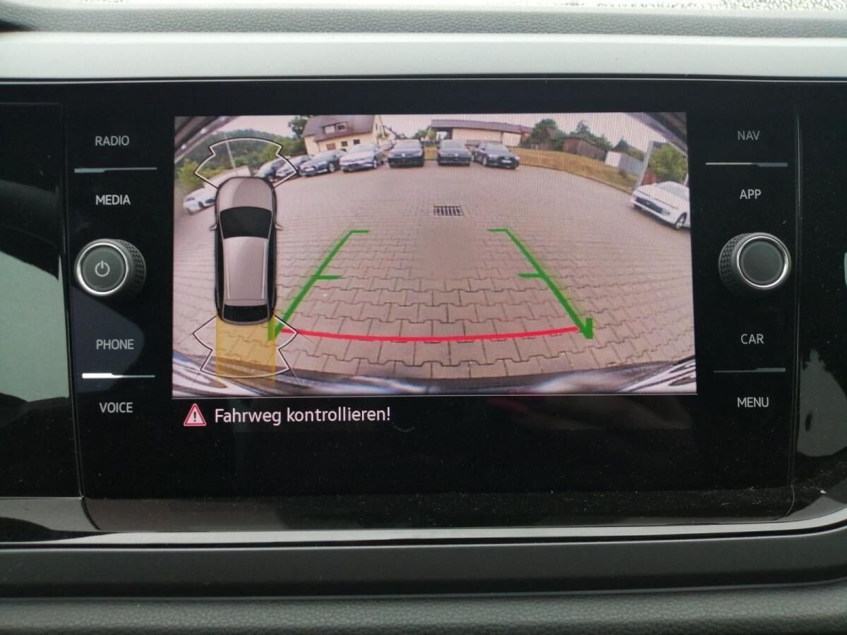 Volkswagen Taigo R-Line 1.5 TSI DSG/ Pano, Matrix, ACC, AHK