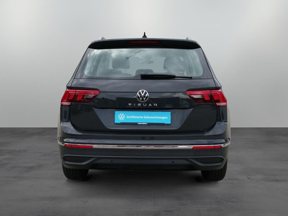 Volkswagen Tiguan Life 2.0TDI DSG Navi LED AHK ViritualCock