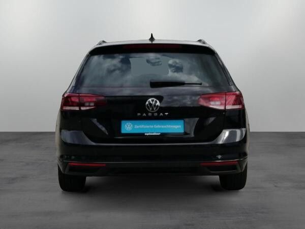 Volkswagen Passat Variant Business 2.0 TDI DSG / Navi, LED