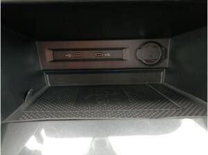 Volkswagen Tiguan Life 2.0TDI DSG Navi LED AHK ViritualCock