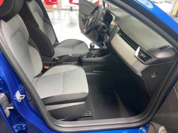Renault Clio V  Evolution TCe 90 Ganzjahresreifen Sitzheizung Kamera