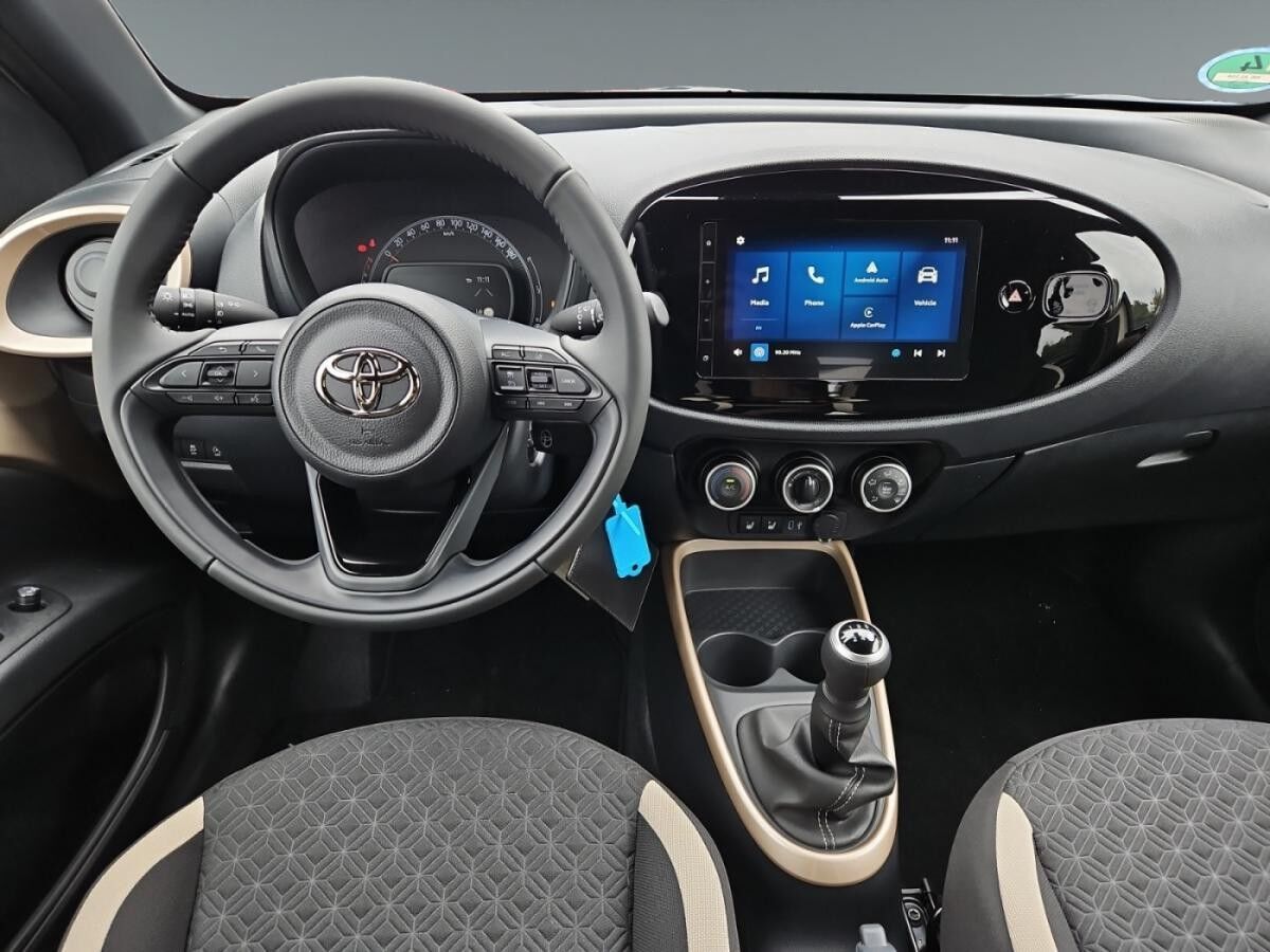 Toyota Aygo X Teamplayer +SHZ+CarPlay+Navi+1,99% !!