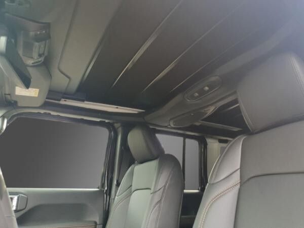 Jeep Wrangler Unlimited Sahara 2.0 T-GDI Sky-One-Touch MY25