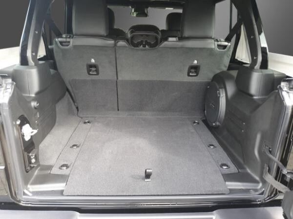 Jeep Wrangler Unlimited Sahara 2.0 T-GDI Sky-One-Touch MY25