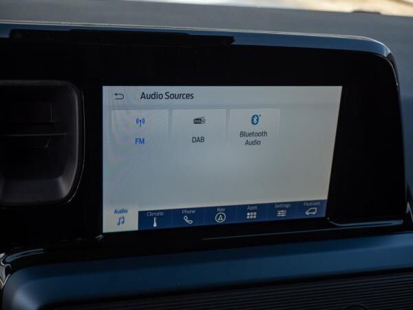 Ford Transit Courier Active 1.5l EcoBlue Kasten 6-Gang Schaltgetriebe Kamera Navi LMF ACC Winter-Paket 2