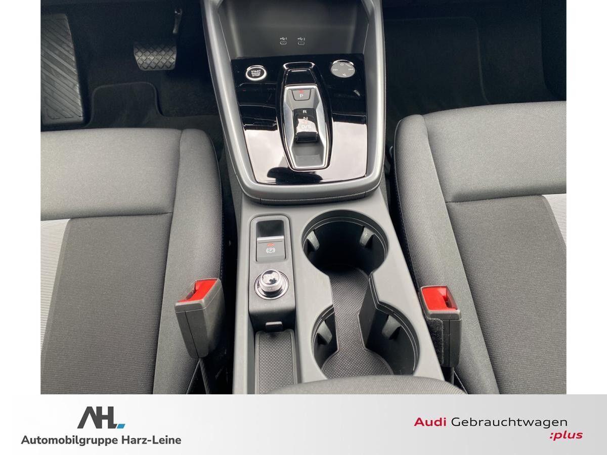 Audi A3 Sportback 35 TFSI advanced S-tronic LED Navi ACC RFK SHZ VC+