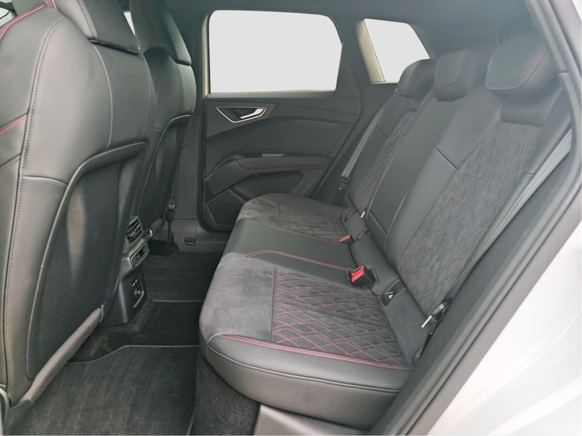 Audi Q4 e-tron 45 5JGar edition S line Assist+ WPumpe