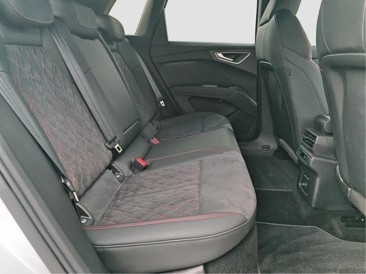Audi Q4 e-tron 45 5JGar edition S line Assist+ WPumpe