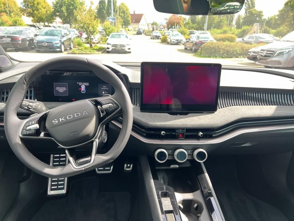 Skoda Superb Combi Sportline 1.5 TSI DSG iV PANO AHK