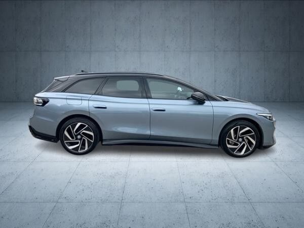 Volkswagen ID.7 Tourer Pro AHK+BlackStyle+AreaView+Wärmepume *Sofort Verfügbar*