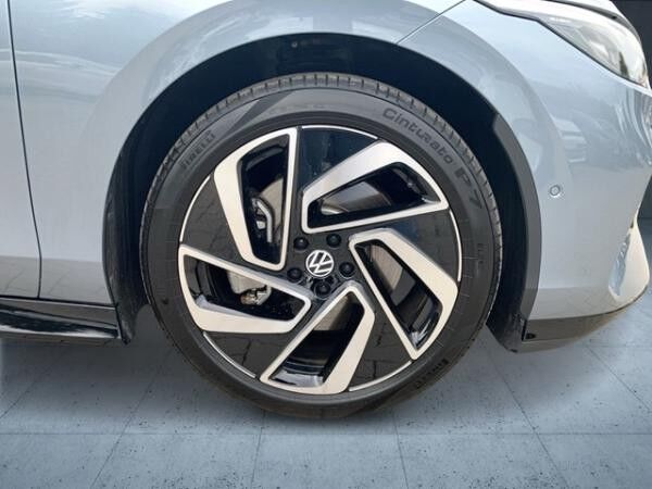 Volkswagen ID.7 Tourer Pro AHK+BlackStyle+AreaView+Wärmepume *Sofort Verfügbar*