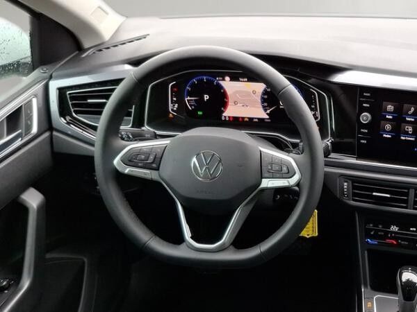 Volkswagen Polo 1.0TSI DSG Style GJR+SHZ+NAVI+LED-MATRIX++