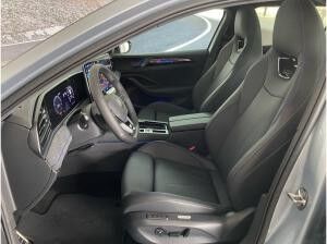 Volkswagen Passat Variant 2.0 TSI DSG 4M R-Line