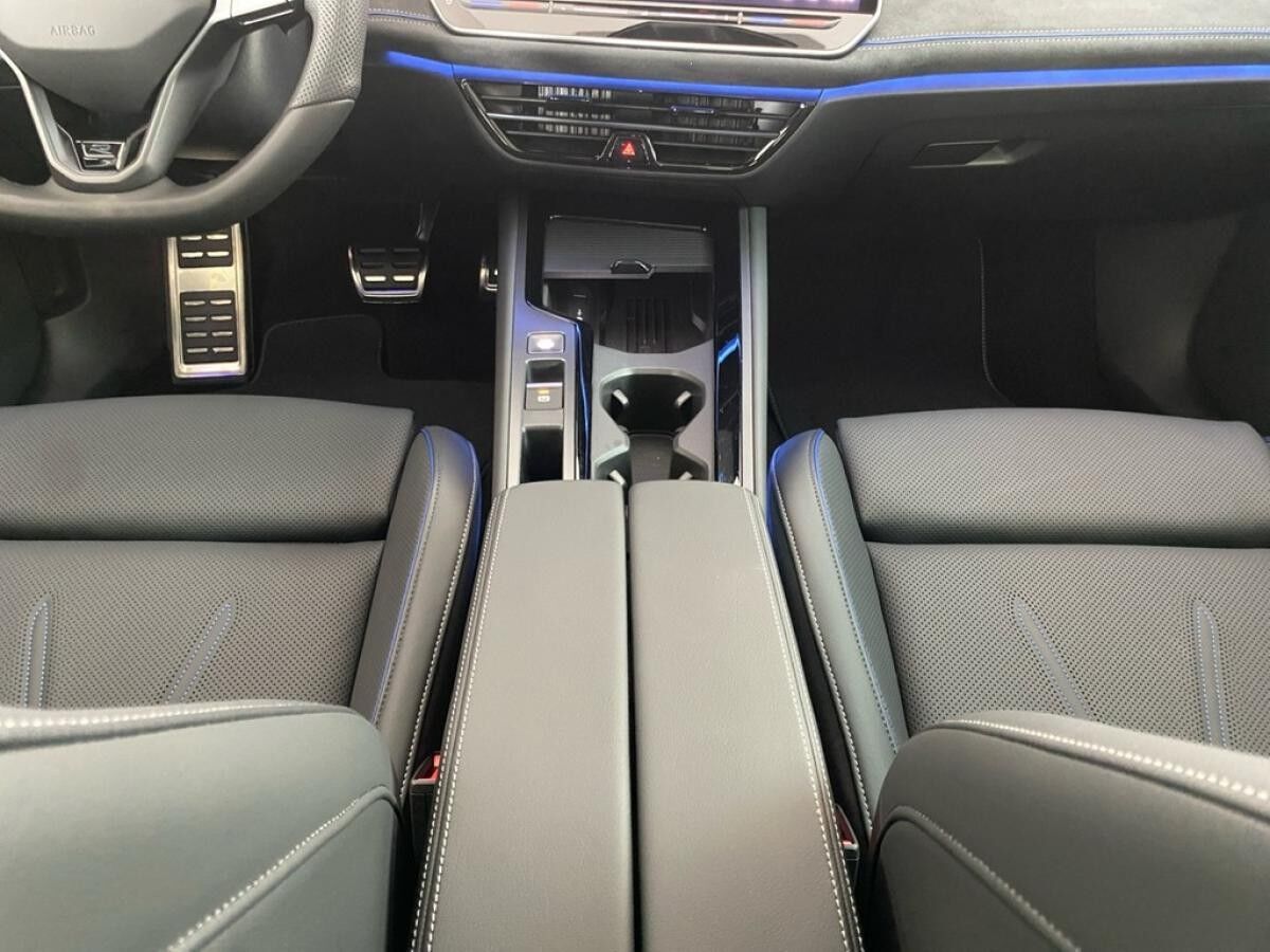 Volkswagen Passat Variant 2.0 TSI DSG 4M R-Line