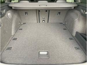 Volkswagen Passat Variant 2.0 TSI DSG 4M R-Line