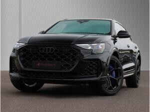 Audi RS Q8 SUV performance
