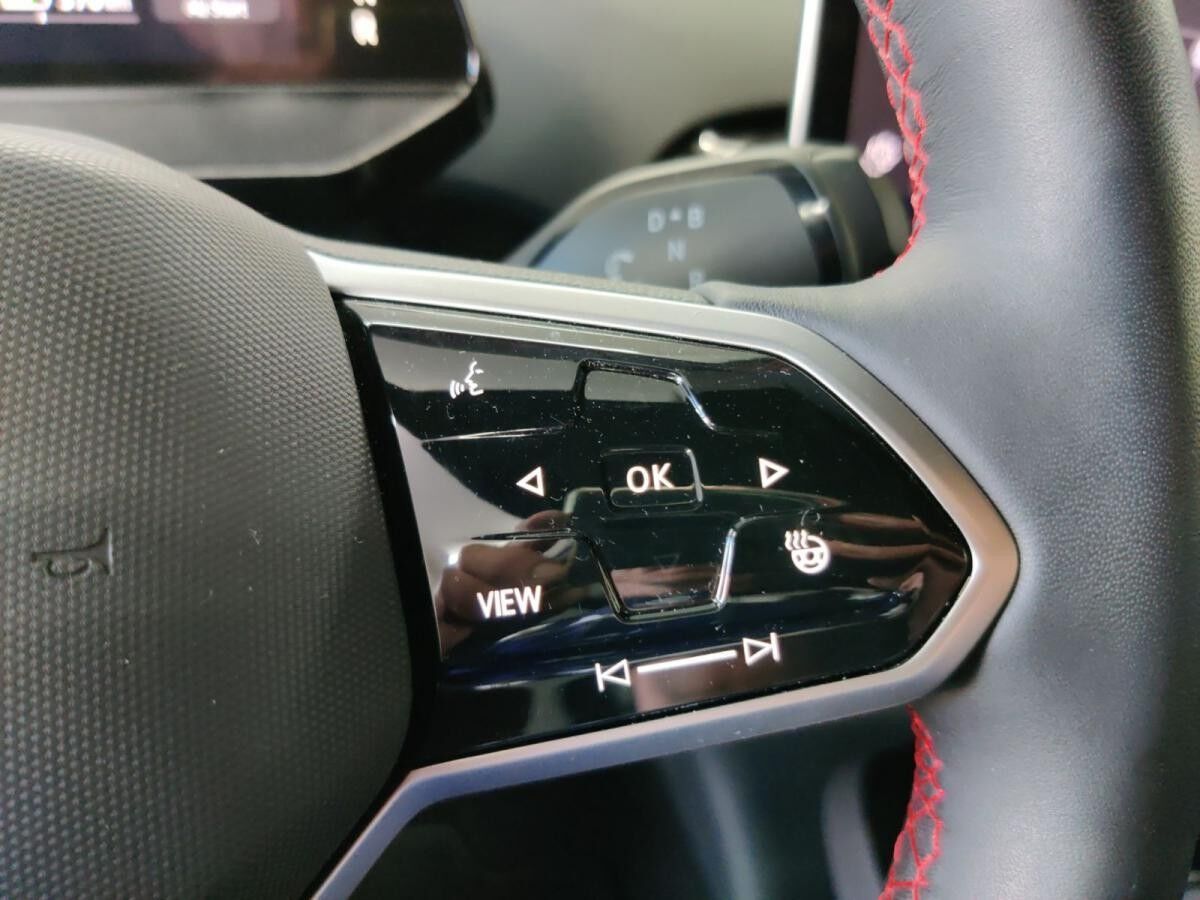 Volkswagen ID.4 GTX h/AHK/Navi/Pano/Wärmepumpe/01.30Garantie