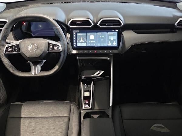 MG ZS MG ZS Hybrid + Luxury
