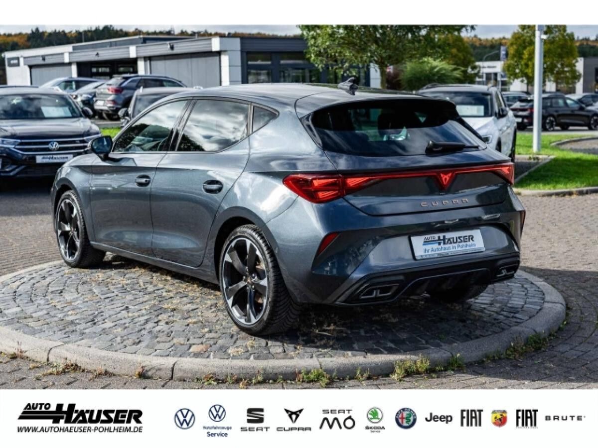 Cupra Leon 1.5 eTSI DSG NAVI KAMERA PARK ACC LED FULL-LINK
