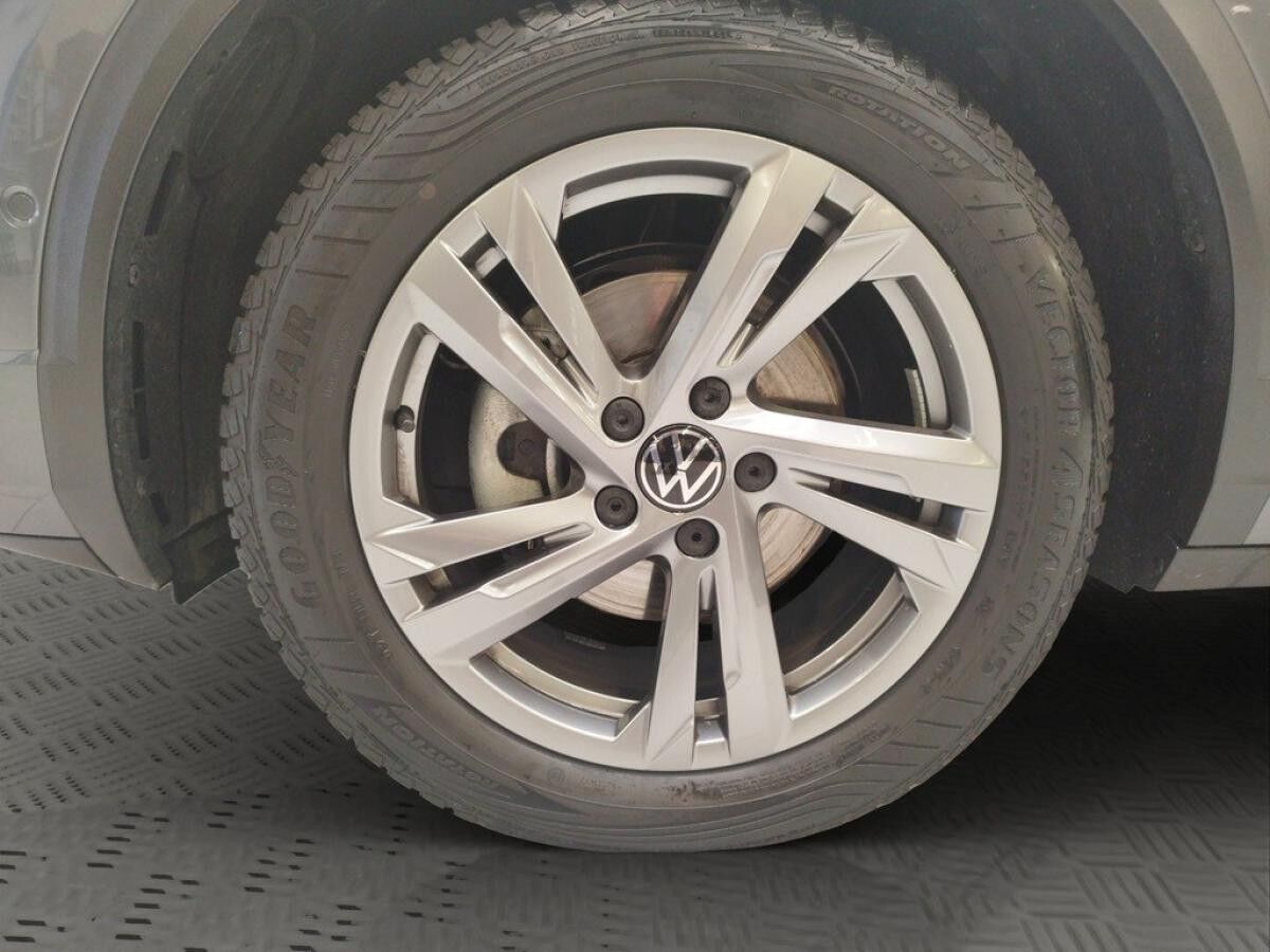 Volkswagen T-Roc 1.5 TSI DSG R Line / SOFORT VERFÜGBAR !