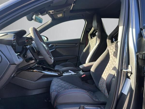 Audi RS3 Sportback + RS SCHALENSITZE + SPORTABGASANLAGE + KAMERA + MATRIX + 280 km/h