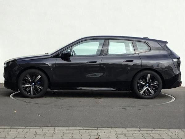 BMW ix xDrive50 SPORTPAKET+KAMERA+LC PROF+MULTISITZ+LM21