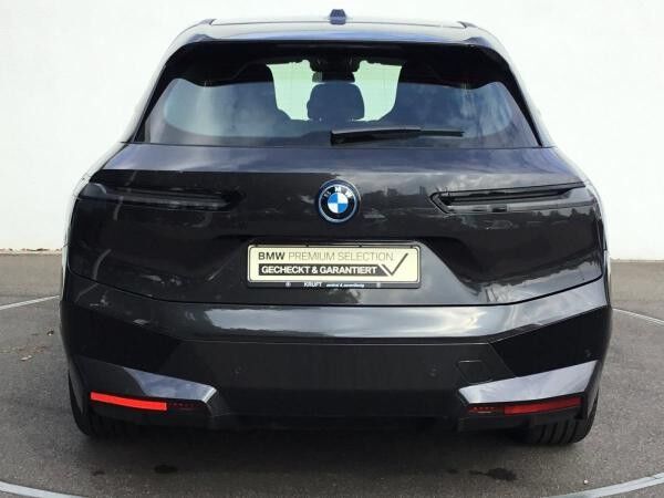 BMW ix xDrive50 SPORTPAKET+KAMERA+LC PROF+MULTISITZ+LM21