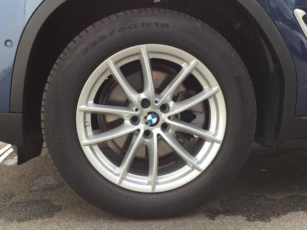 BMW X3 xDrive20i STANDHZ+AHK+LASERL+KAMERA+ACC+HIFI
