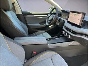 Skoda Superb Combi Selection 1,5TSI 110kW DSG/Infotainment/Fahrassistenz/Winter/Familie/Transport/AHK