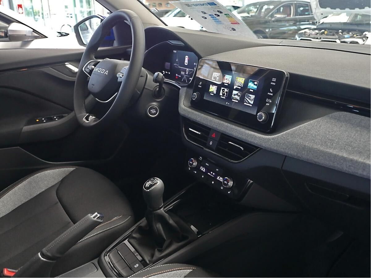 Skoda Kamiq Selection 1,0l TSI * SHZ TEMP KLIMA*