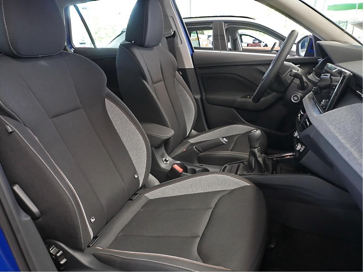 Skoda Kamiq Selection 1,0l TSI * SHZ TEMP KLIMA*