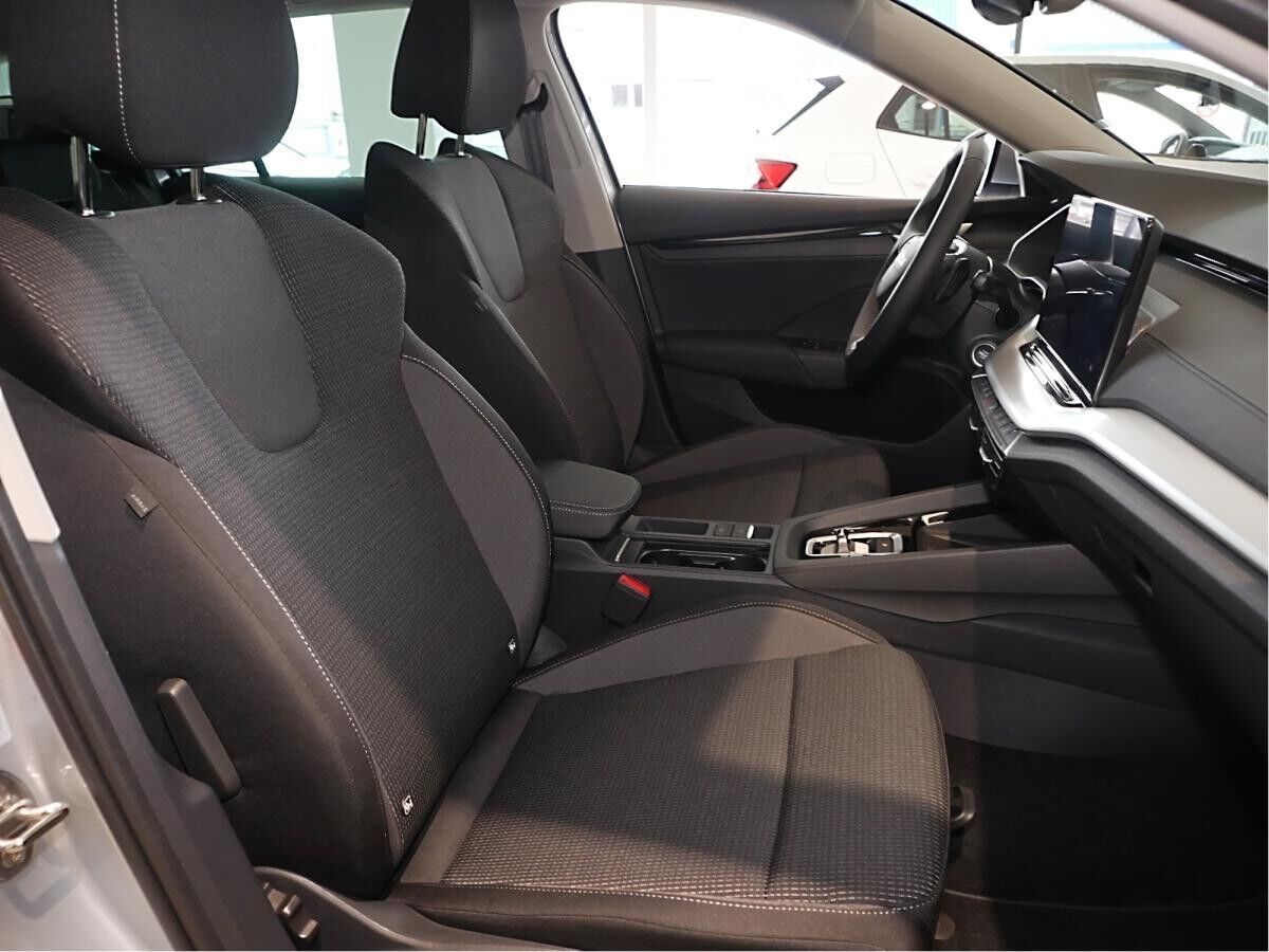 Skoda Octavia Selection 2.0 TDI *SHZ AHK RFK*