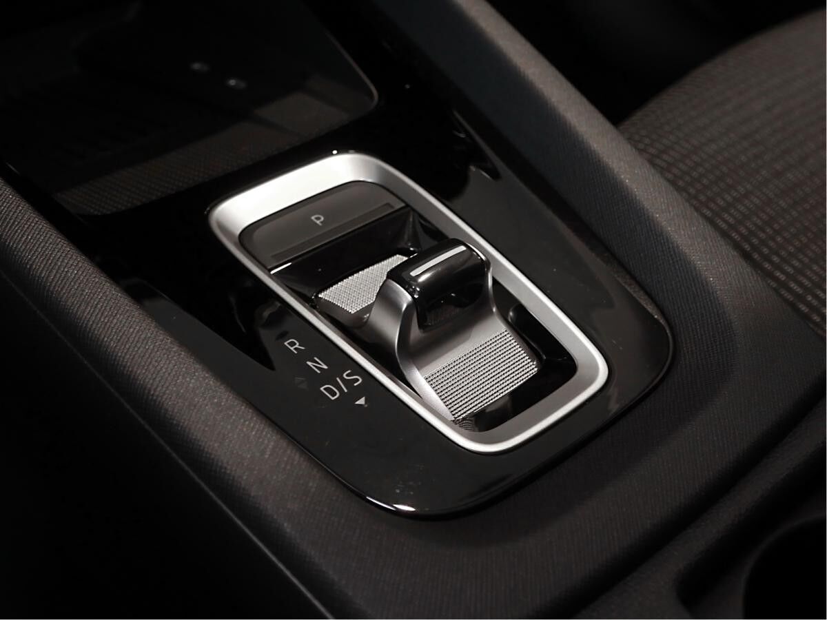 Skoda Octavia Selection 2.0 TDI *SHZ AHK RFK*