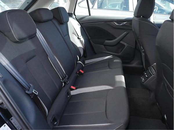 Skoda Scala Selection 1,0l TSI DSG *RFK MATRIX SHZ*