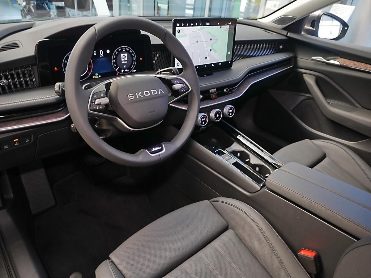 Skoda Superb L&K 1,5 TSI mHEV * RFK KLIMA AHK MATRIX C