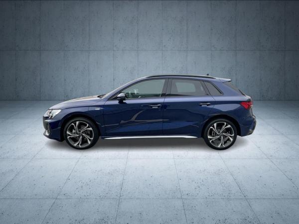 Audi A3 Sportback S line 40 TFSI e S tr. LED AHK 18Ž