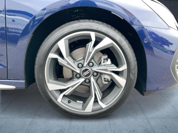 Audi A3 Sportback S line 40 TFSI e S tr. LED AHK 18Ž
