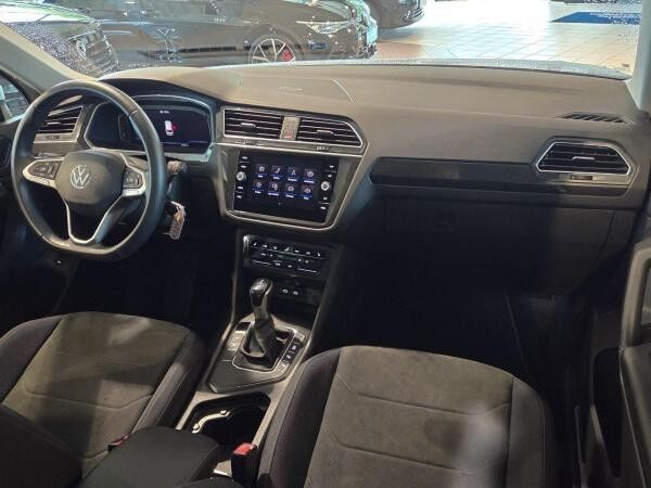 Volkswagen Tiguan 2.0 TDI Elegance DSG LM18 Navi Sitzhzg