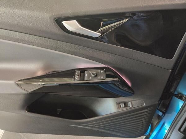Volkswagen ID.4 Pro LM21 AHK Navi