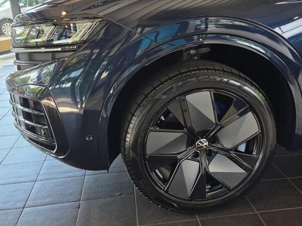 Volkswagen Touareg 3.0 R V6 TSI eHybrid Tiptr 4M Pano