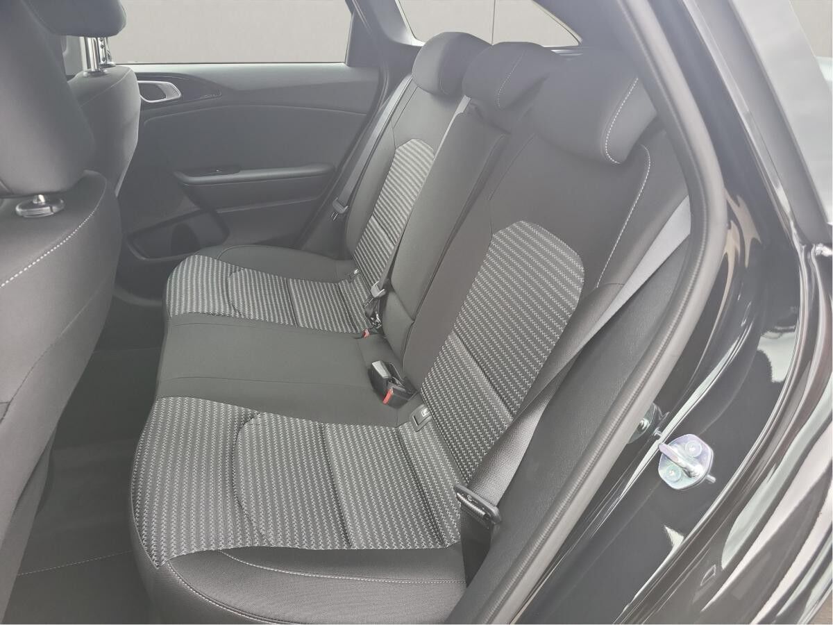 Kia Ceed 1.5 T-GDI DCT Vision Sportswagon