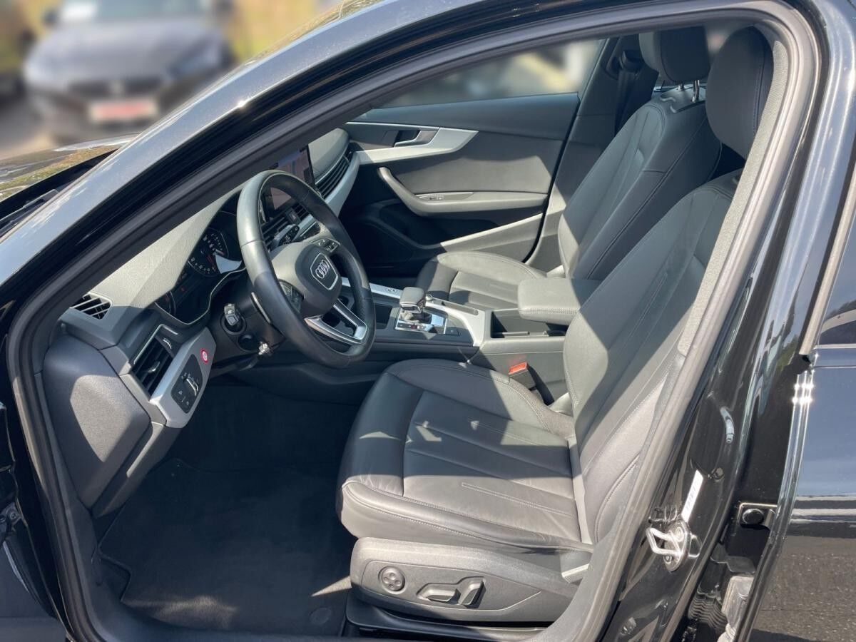Audi A4 Avant advanced 35 TFSI S-tronic / Navi+, AHK