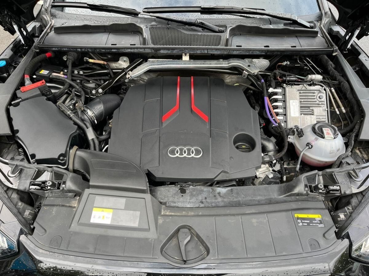 Audi SQ5 Sportback TDI quattro/ Navi, Pano, OLED, B&O