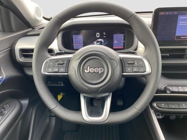 Jeep Avenger MY25 MHEV Aut. Altitude Navi Kamera