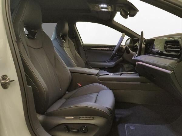 Volkswagen Passat R-Line "Signature" 2,0 l TDI *Lagerfahrzeug*
