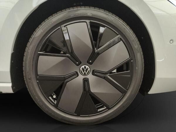 Volkswagen Passat R-Line "Signature" 2,0 l TDI *Lagerfahrzeug*