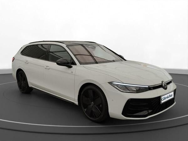 Volkswagen Passat R-Line "Signature" 2,0 l TDI *Lagerfahrzeug*