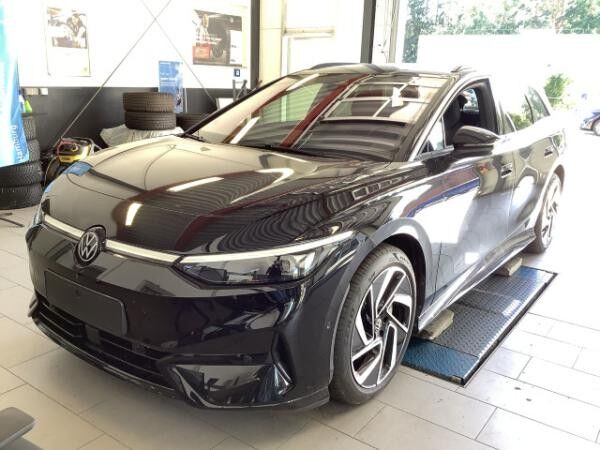 Volkswagen ID.7 Tourer Wärmepumpe AHK Matrix HeadUp 360°Cam