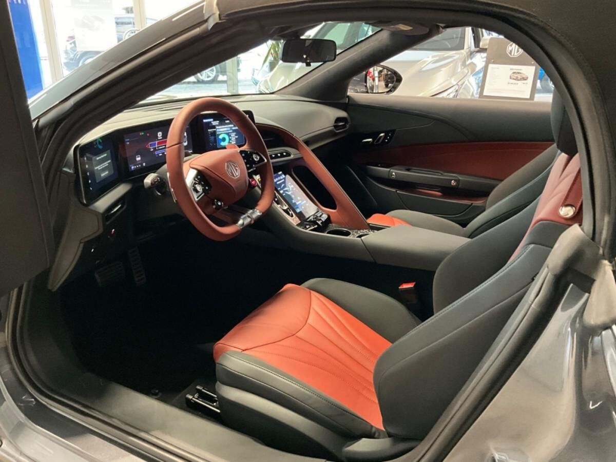 MG Cyberster 🔥 Roadster 🔥 507km WLTP 🔥 Scherentüren 🔥Cabrio 🔥