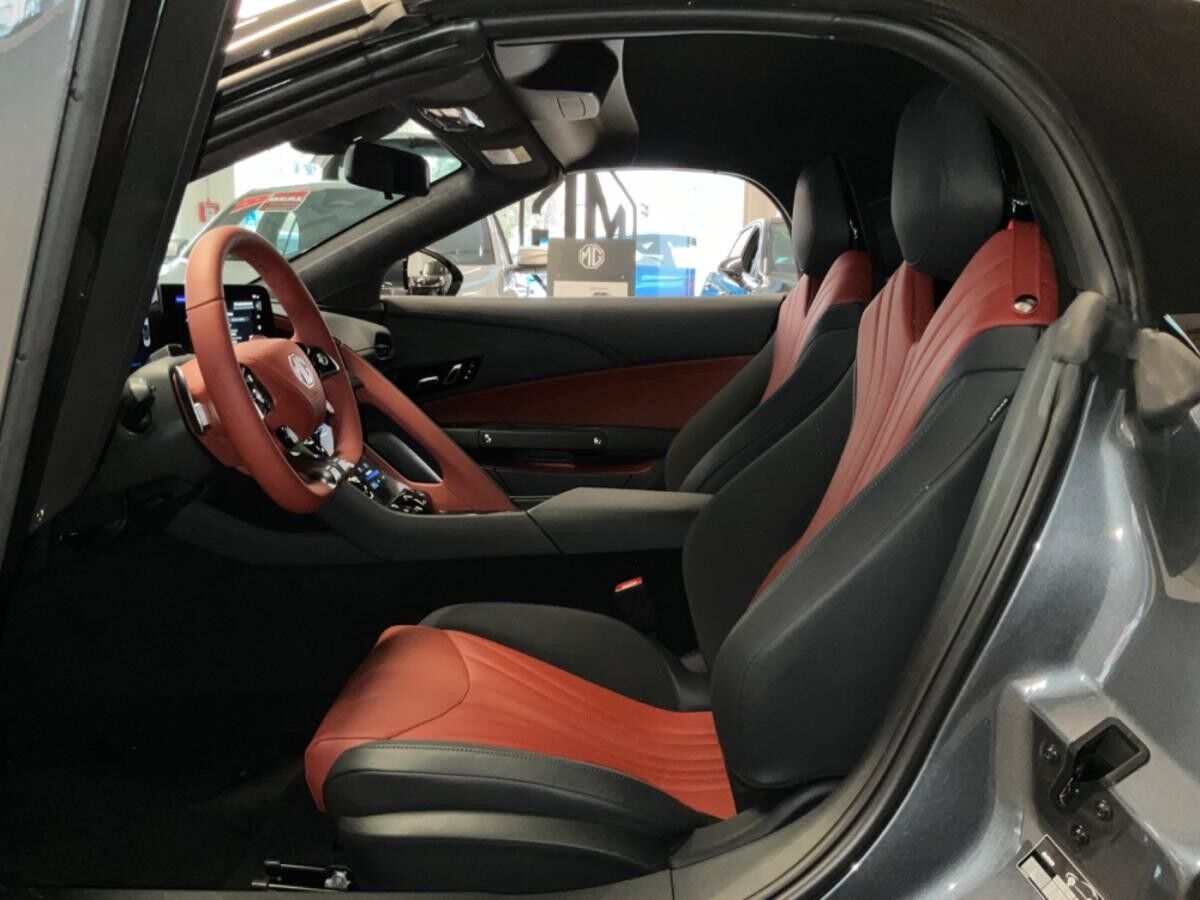 MG Cyberster 🔥 Roadster 🔥 507km WLTP 🔥 Scherentüren 🔥Cabrio 🔥